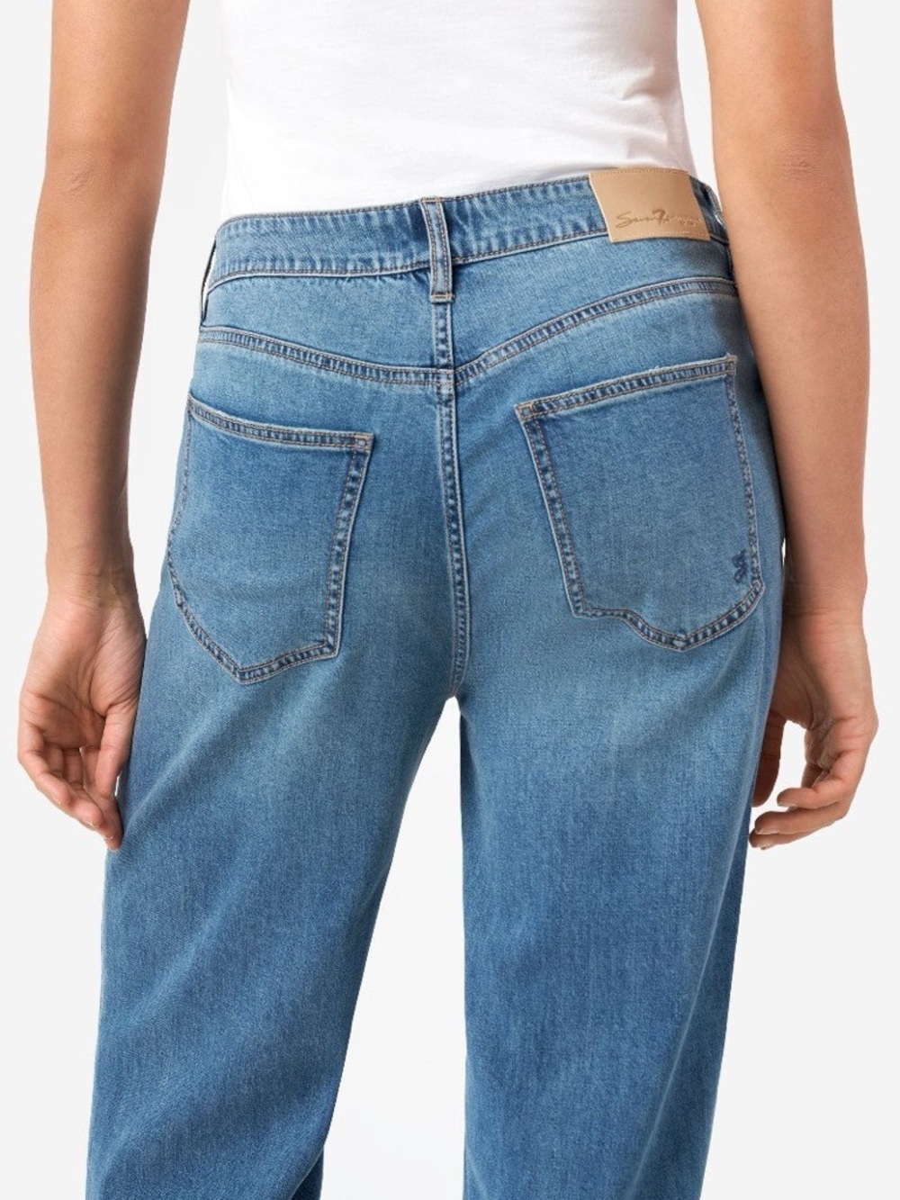 Seven7 Featherlight Straight Wide Leg Jeans in Size 12 Blue Denim - Picture 2 of 16